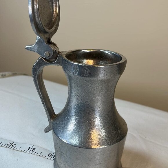 Vintage Wilton Armetale Lidded Ale Pitcher Flagon Tavern Pub Props - Picture 7 of 9